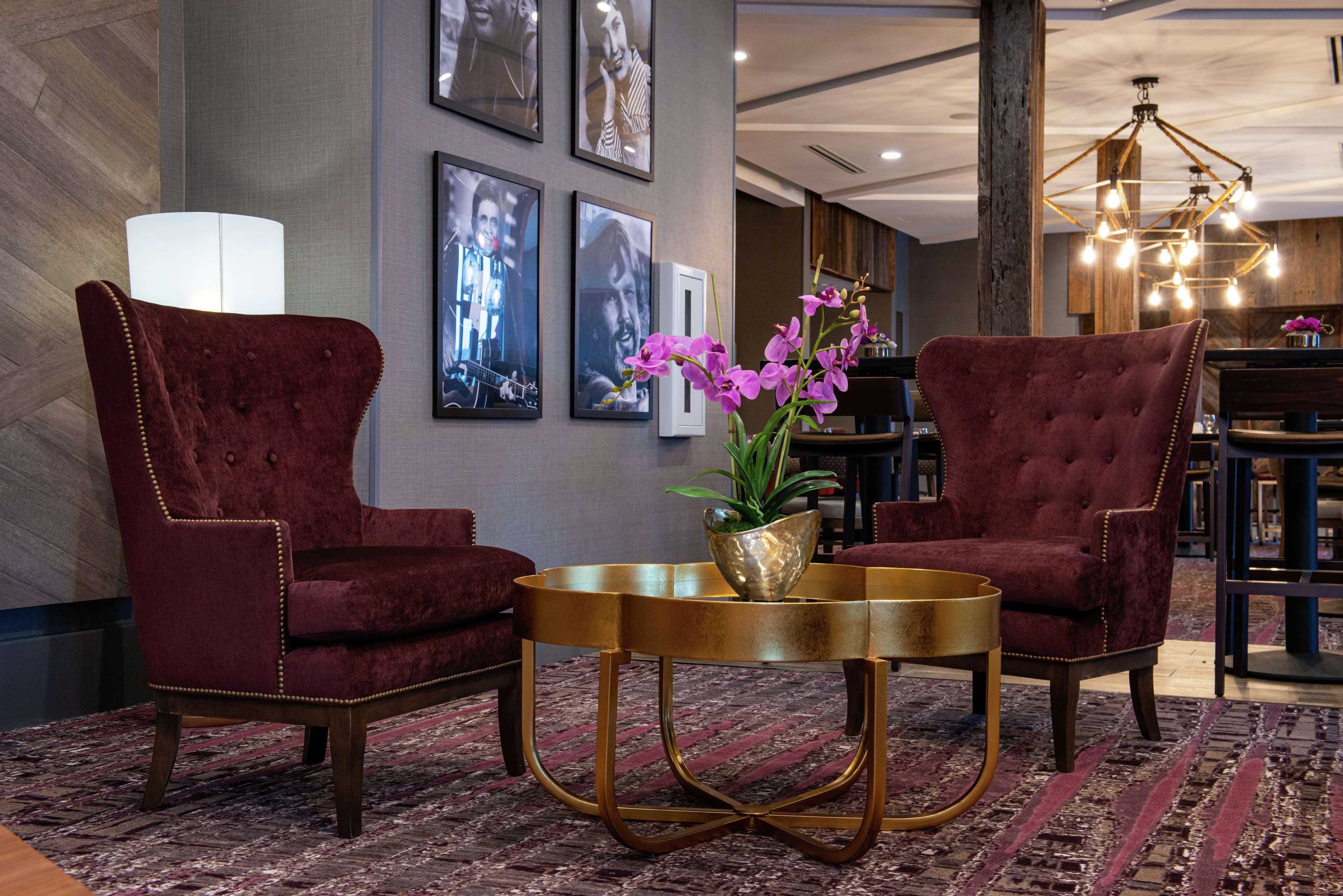 Hilton Garden Inn Галлатин Экстерьер фото