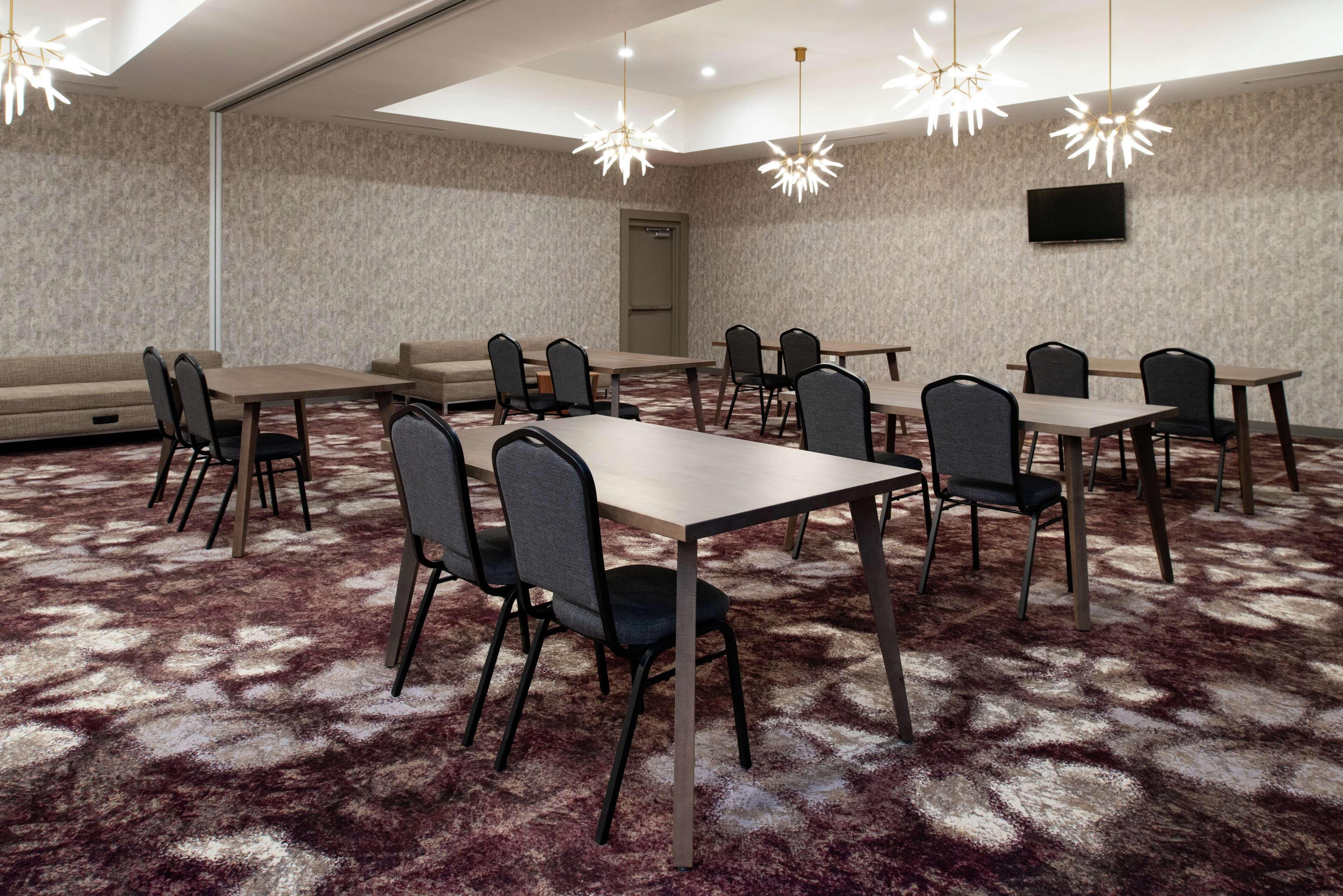 Hilton Garden Inn Галлатин Экстерьер фото