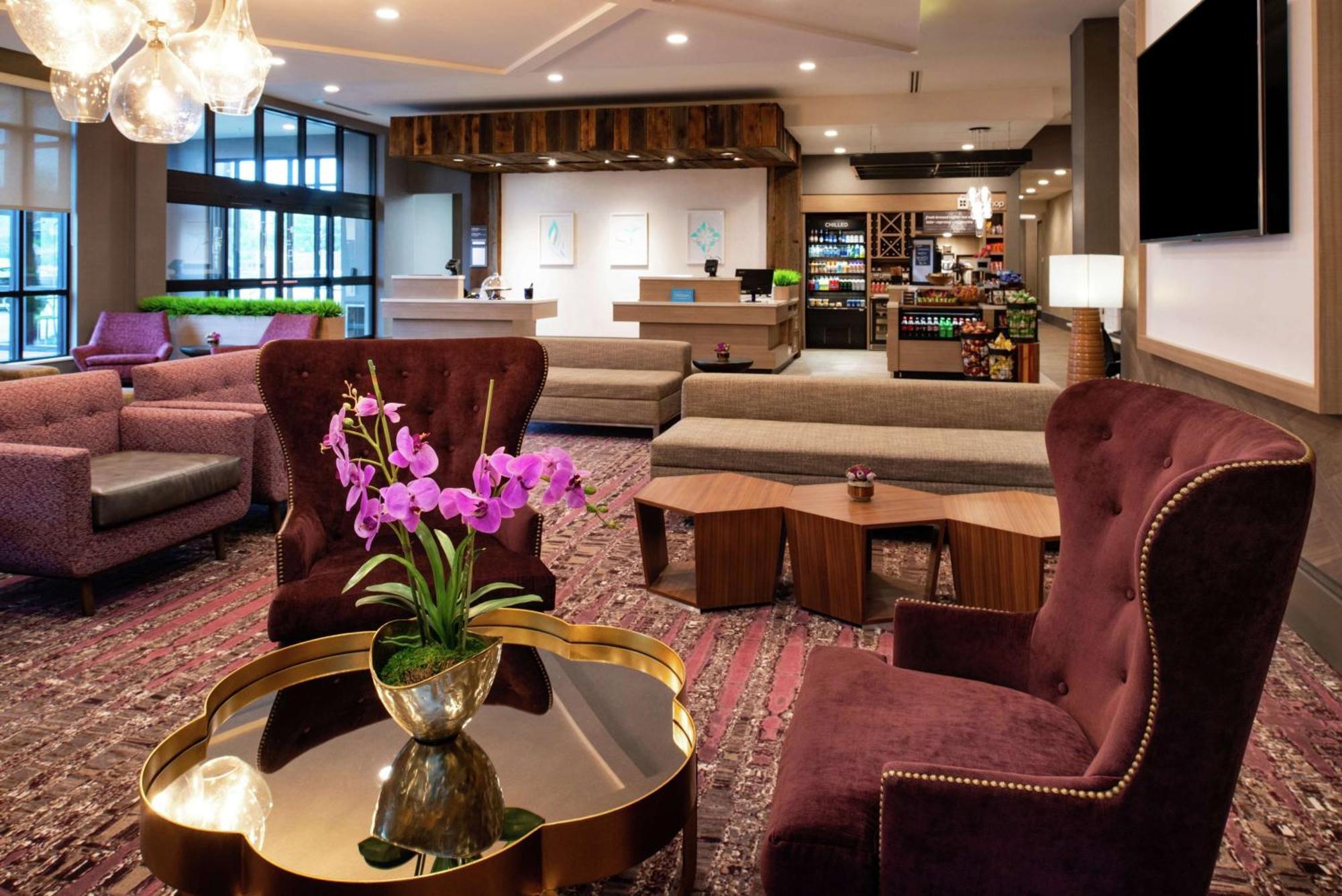 Hilton Garden Inn Галлатин Экстерьер фото